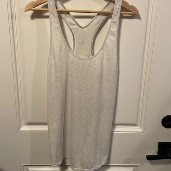 LULULEMON OM RACERBACK - HEATHERED WHITE - Picture 4 of 8